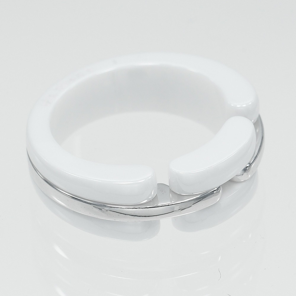 CHANEL 18k Silver Ring - Picture 5 of 10